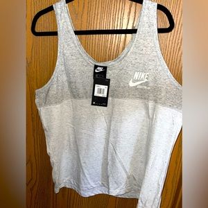 Nike Tank Top NWT